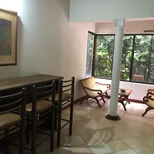 Apartamento Apartamento Cerca A Estacion Metro Estadio, Medellín
